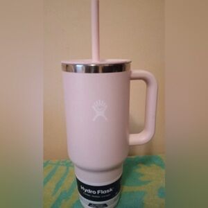 Hydroflask Trillium Pink Tumbler